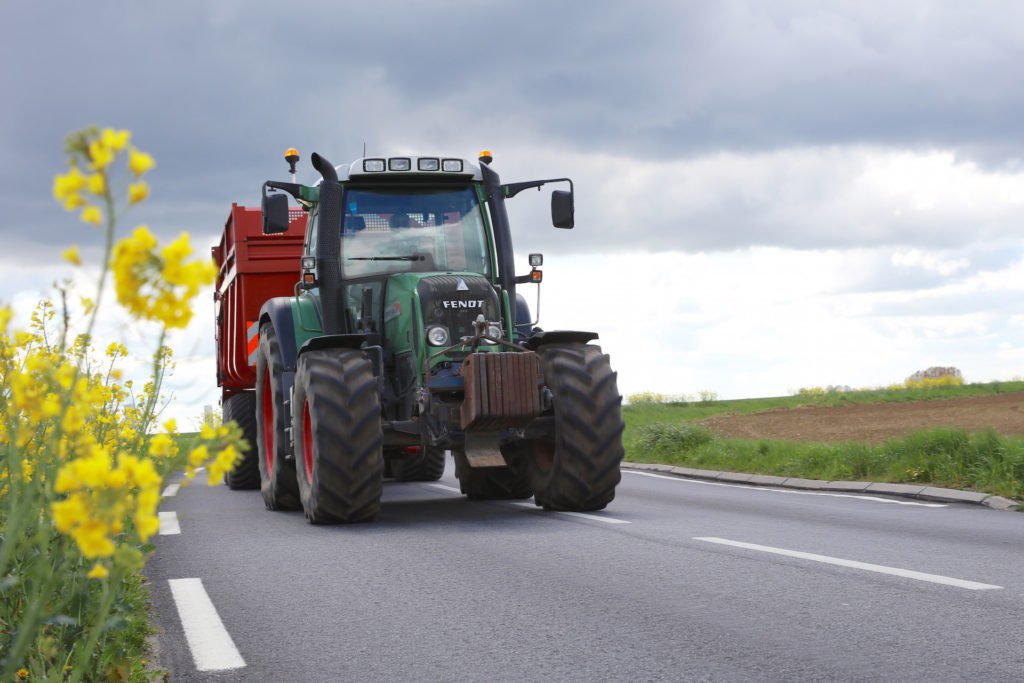 Tracteur routes