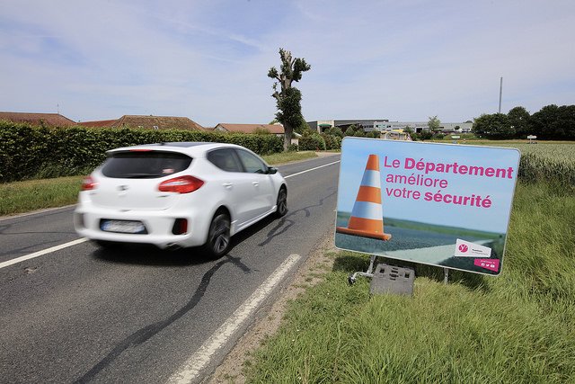 35152596781_133a24bfb1_z