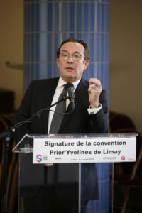 Pierre Bédier lors de la Signature de la convention Prior’Yvelines de Limay © CD78 / N.Duprey