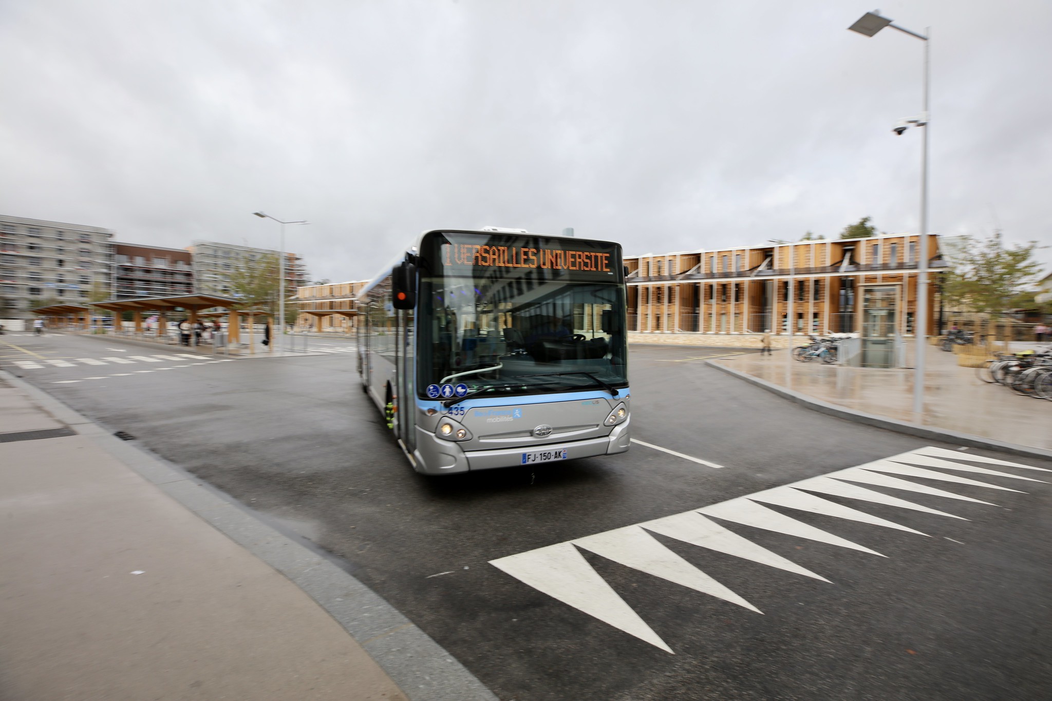 Gare de Versailles Chantiers un nouveau pôle pour diversifier les