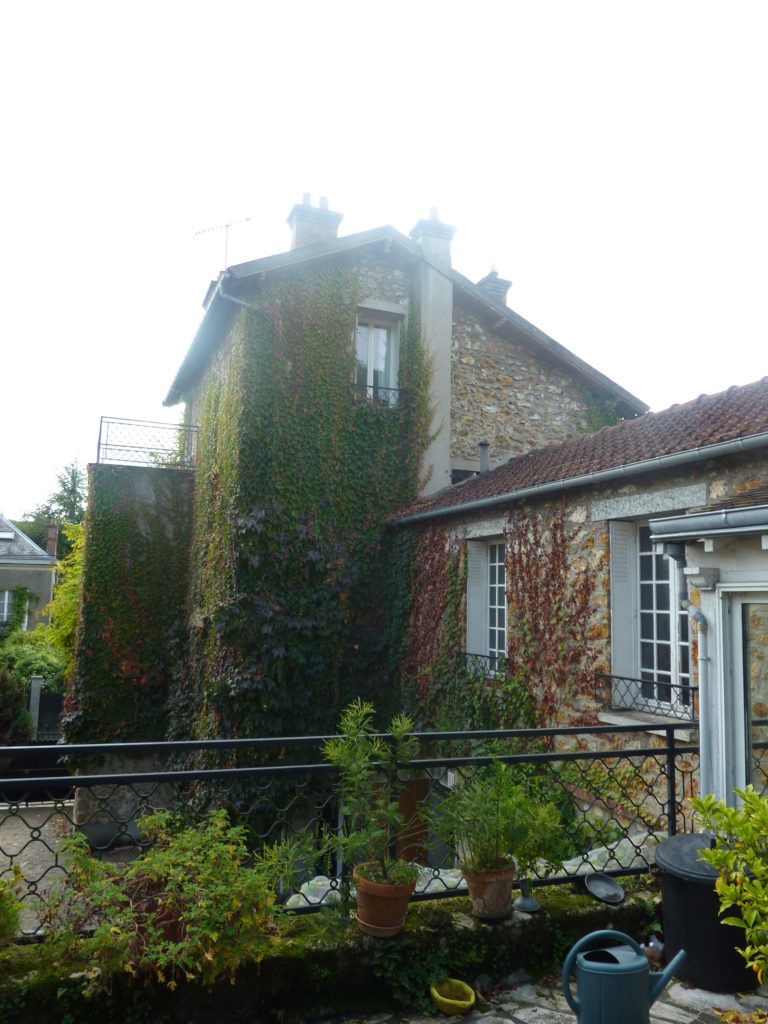 Visite d'une maison en pierre meulière rénovée - Yvelines Infos