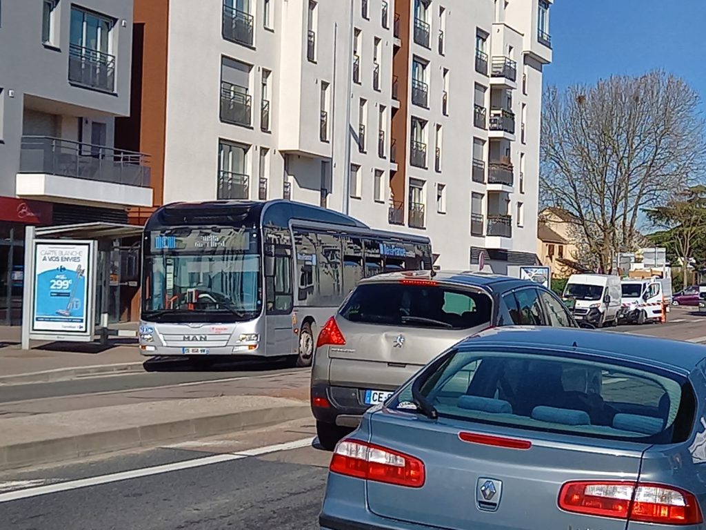 Bus 80 Les Mureaux Mantes La Jolie