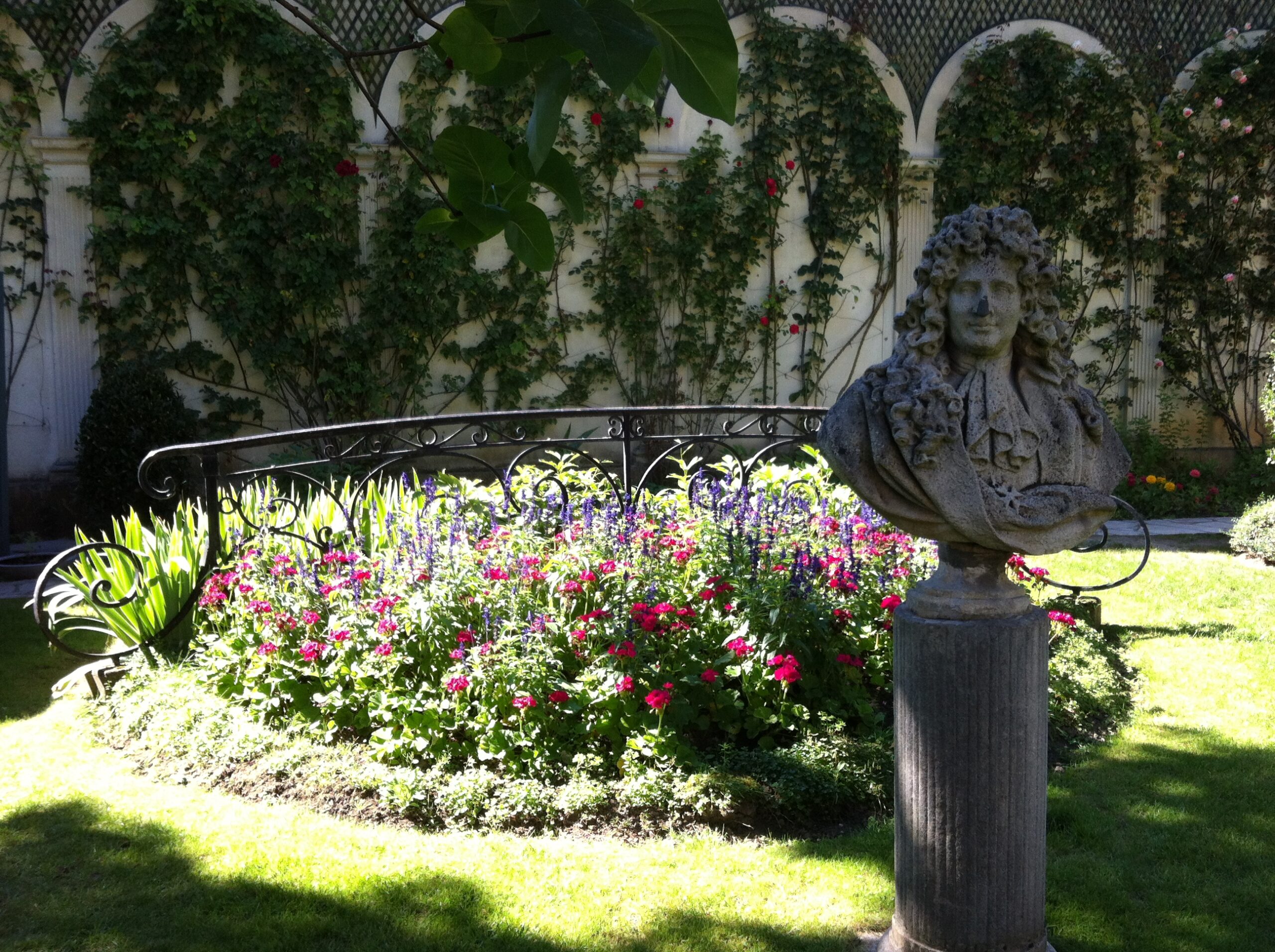 Hôtel Noailles © Wikimédia