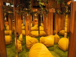 Plongez dans l'exposition "Cabanes" à Croissy © CD78/C.BRINGUIER