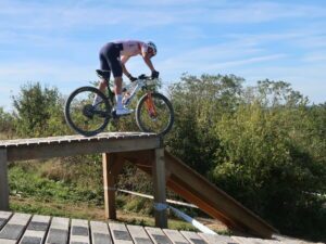 Quatre parcours de VTT de niveaux différents sont proposés sur le site. ©CD78