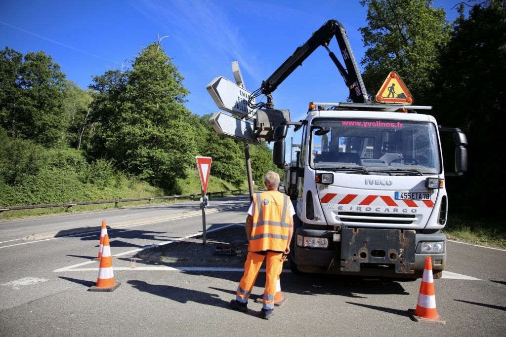 Le Département des Yvelines met en place de nombreux chantiers pour entretenir les routes du territoire durant l'été. ©CD78