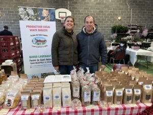 Déborah et David Lavenant seront présents le 14 juin, pour le Marché des Producteurs à Neauphle-le-Château. ©Ferme Saint-Aubin