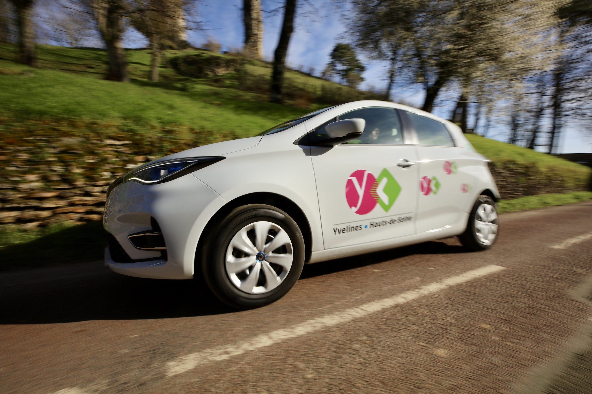 En 2016, les Conseils départementaux des Yvelines et des Hauts-de-Seine ont créé un établissement public de coopération interdépartemental afin de mutualiser leurs actions comme la gestion de la voirie. ©CD78