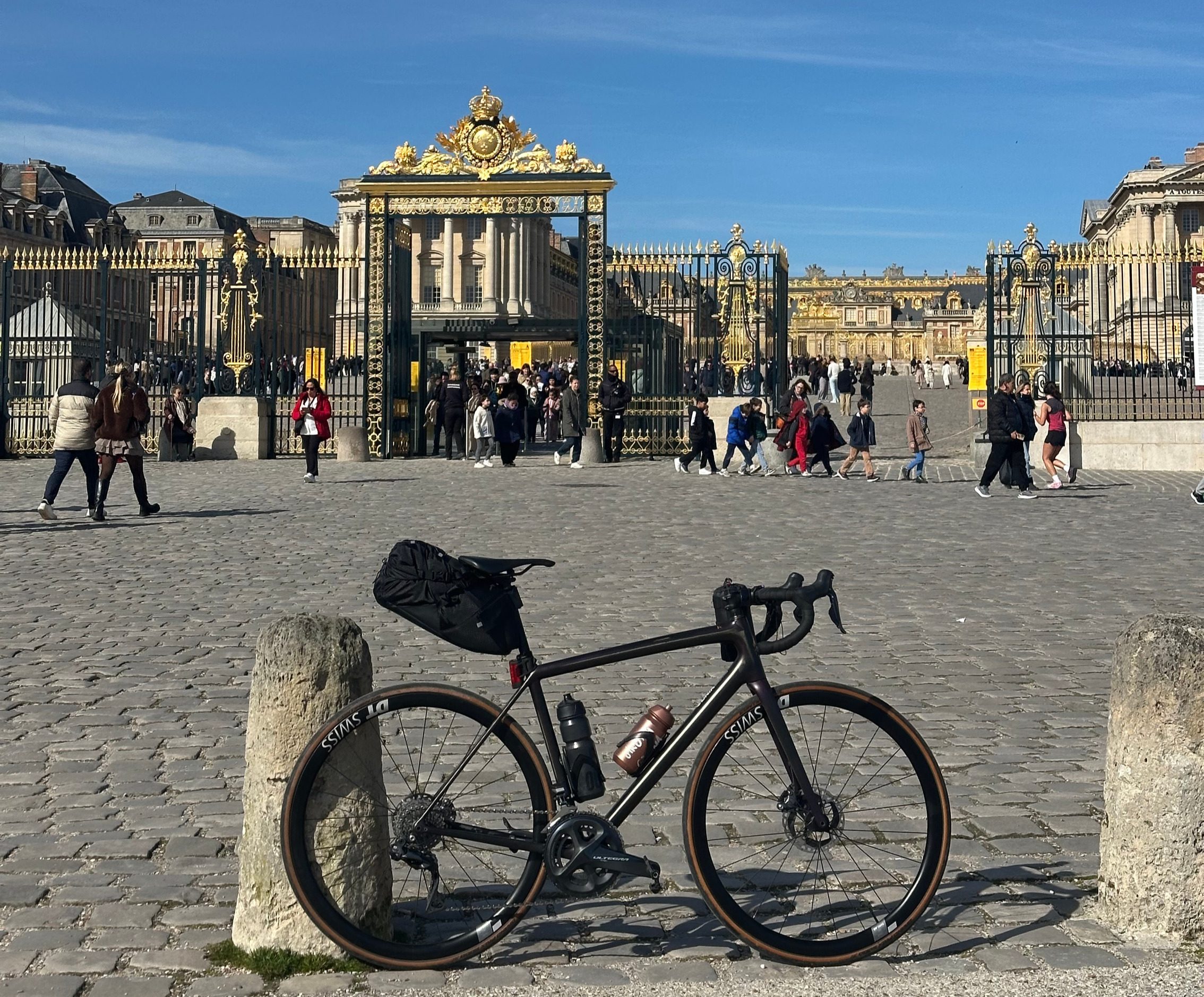 Le tour des Yvelines d’Oriane débutait et terminait sur la Place d'Armes du château de Versailles. ©Oriane Albouy